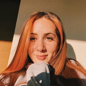 Meet your Posher, Elena